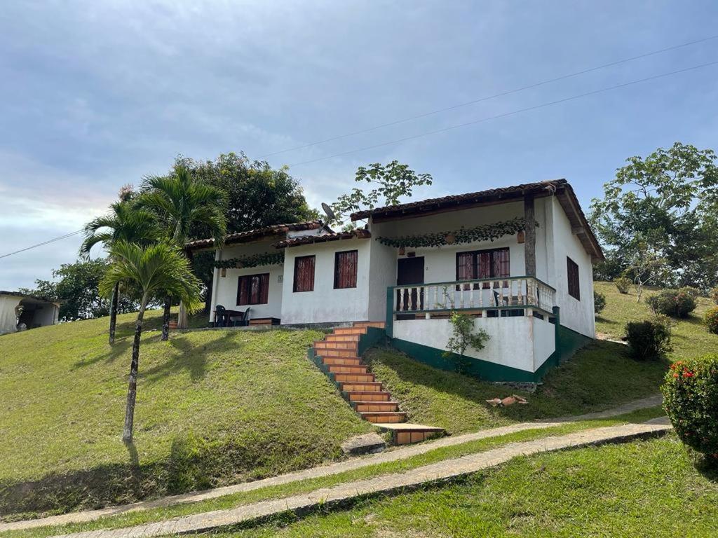 Hotel Candilejas Puerto Berrio Luaran gambar