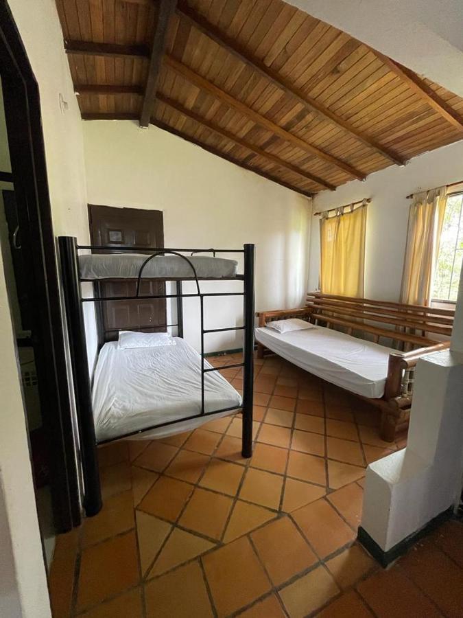 Hotel Candilejas Puerto Berrio Luaran gambar