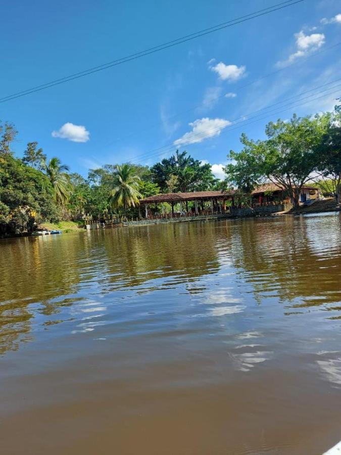 Hotel Candilejas Puerto Berrio Luaran gambar